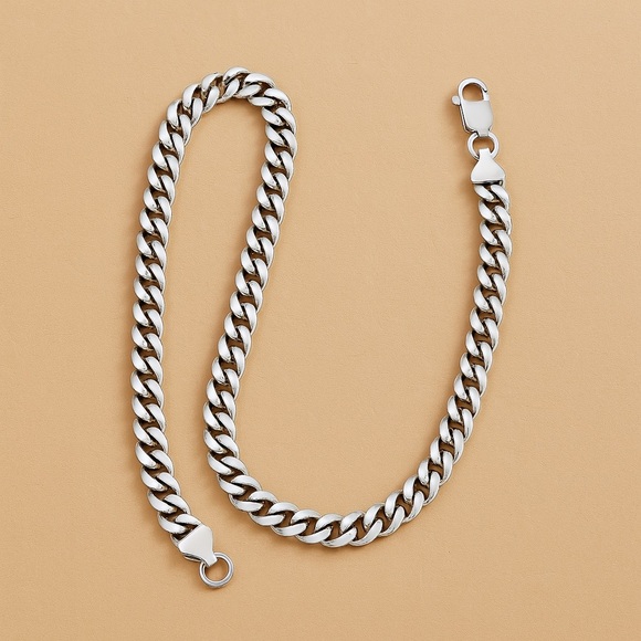 Cuban Link Chain Necklace for Men and Women - Picture 2 of 5